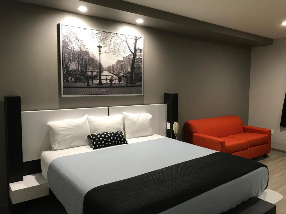 King Room interior